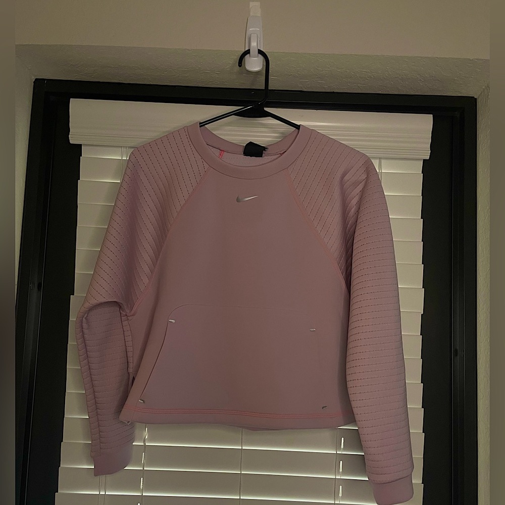 Nike Pro Women’s Light Pink Loose Fit Sweatshirt - Picture 2 of 4